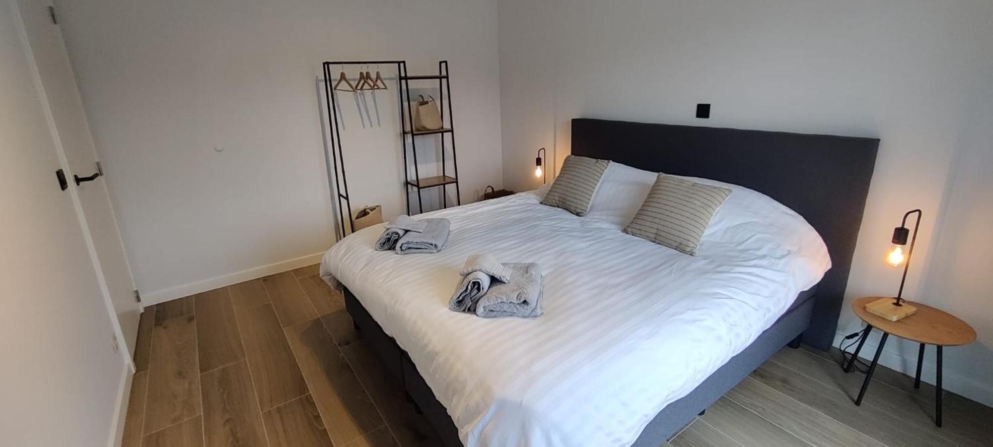 Luxueus, Ruim Appartement Op 350M Van Het Strand Ostenda Esterno foto