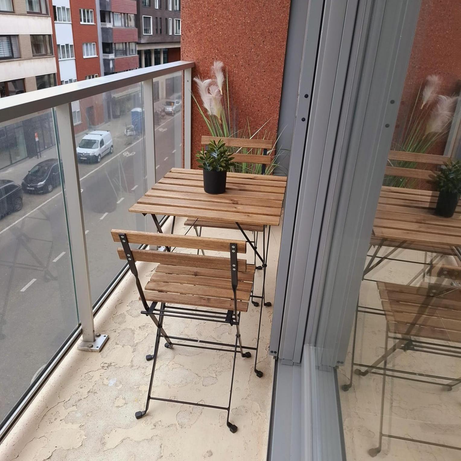 Luxueus, Ruim Appartement Op 350M Van Het Strand Ostenda Esterno foto