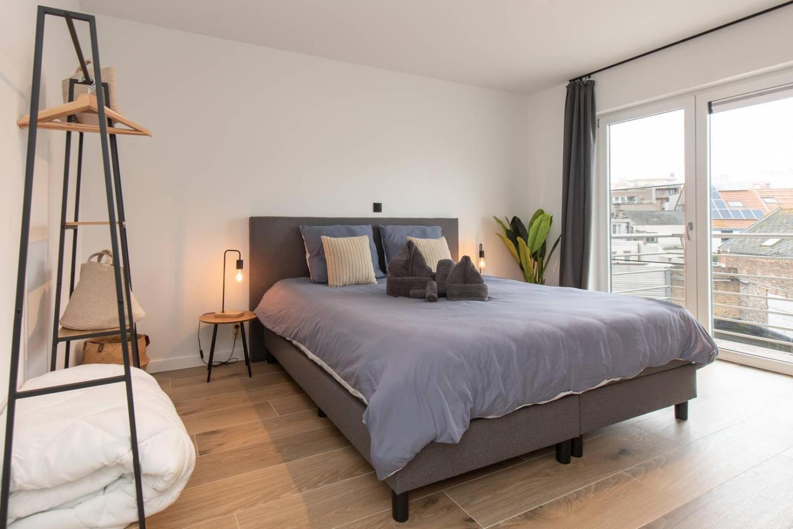 Luxueus, Ruim Appartement Op 350M Van Het Strand Ostenda Esterno foto